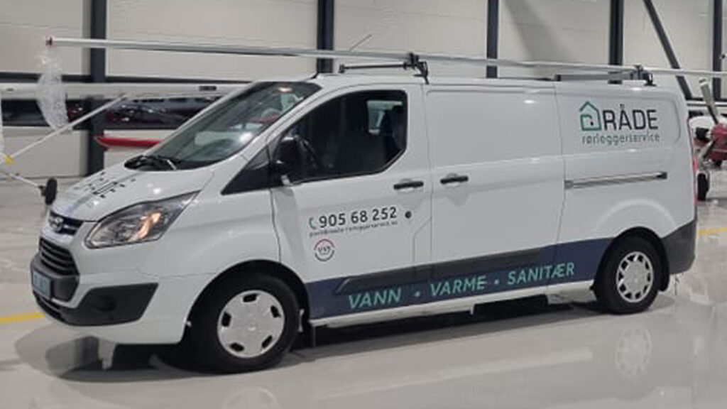 Råde Rørleggerservice varebil - Vann, Varme, Sanitær